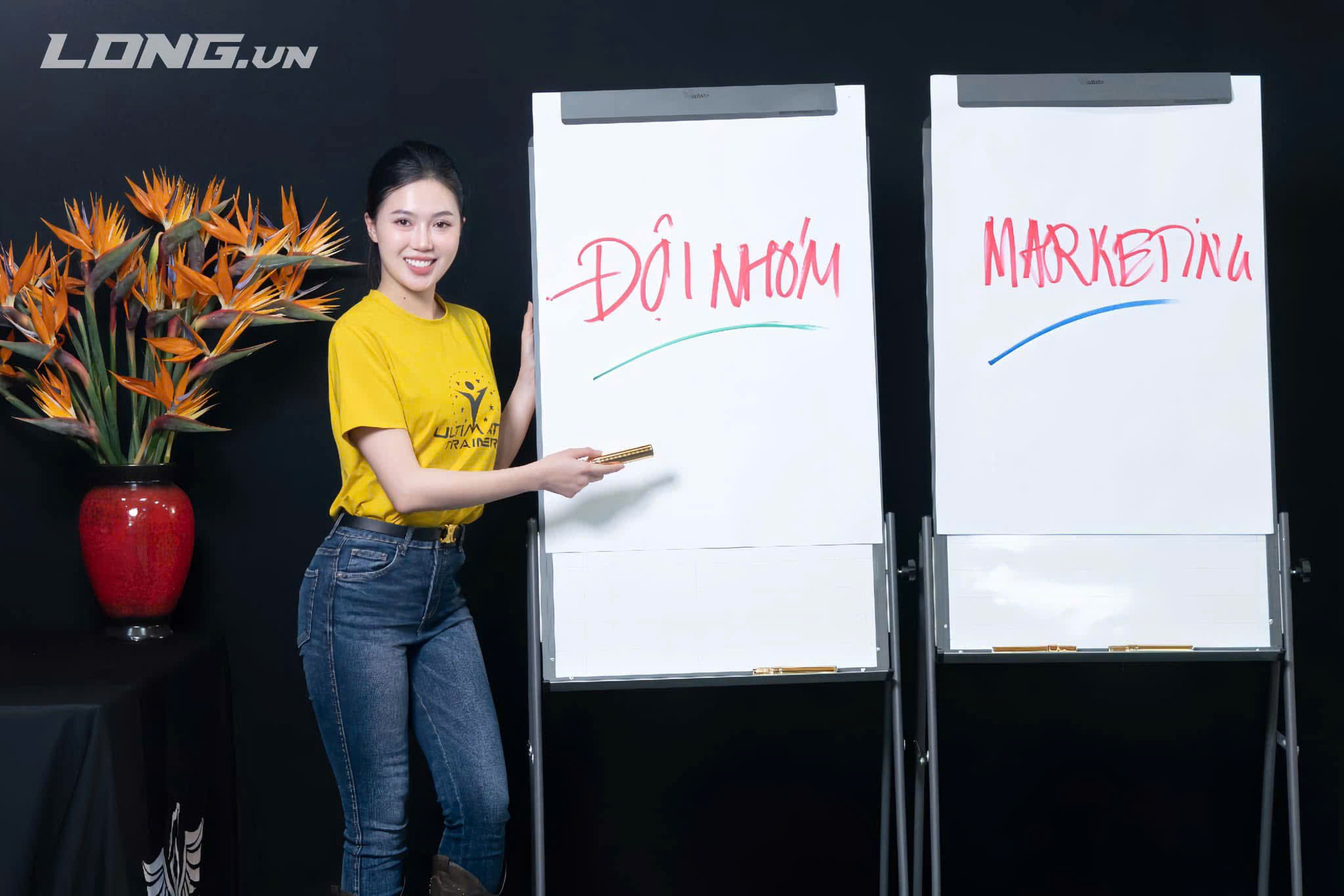 Nguyễn Châm Anh huấn luyện đội nhóm và marketing